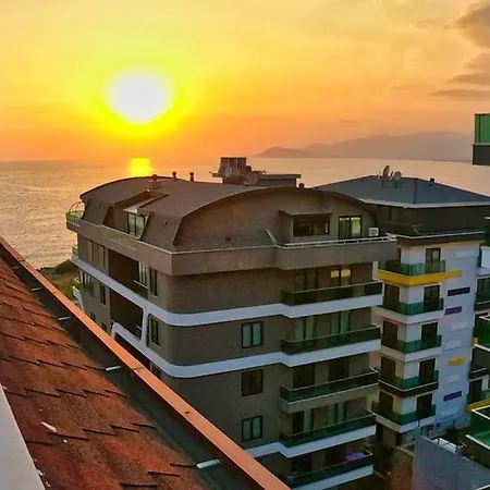 Apartment квартира дуплекс 2+1 на первой линии Alanya