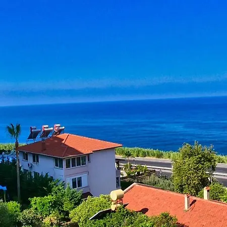 квартира дуплекс 2+1 на первой линии Apartment *