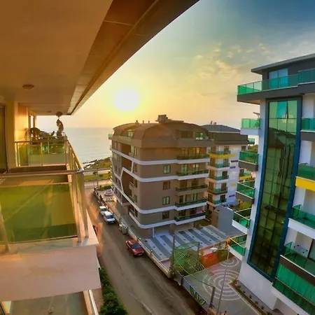 квартира дуплекс 2+1 на первой линии Apartment
